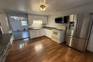 238 Locust Ave, Owatonna, MN 55060 - Photo 6