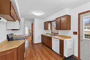 2067 Mesabi Ave, North Saint Paul, MN 55109 - Photo 14