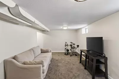 2067 Mesabi Avenue, North Saint Paul, MN 55109 - Photo 28