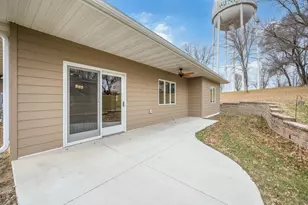 1965 Norway Ave, Windom, MN 56101 - Photo 40