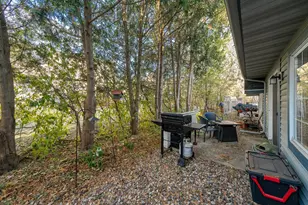 2607 Tuxedo Ln NW, Rochester, MN 55901 - Photo 2