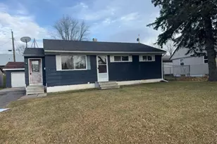 421 Coventry Rd, Hoyt Lakes, MN 55750 - Photo 10