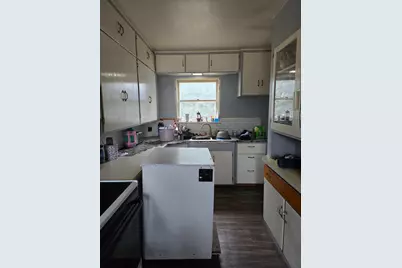 137 Burnside Avenue N, Red Wing, MN 55066 - Photo 10