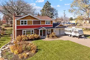 2545 Cavell Ave N, Golden Valley, MN 55427 - Photo 60