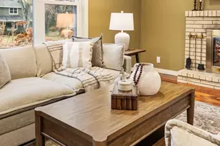 2545 Cavell Ave N, Golden Valley, MN 55427 - Photo 6