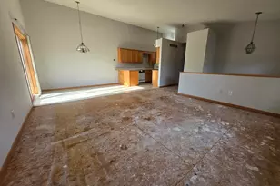 3805 Windcrest Ct, Eagan, MN 55123 - Photo 8