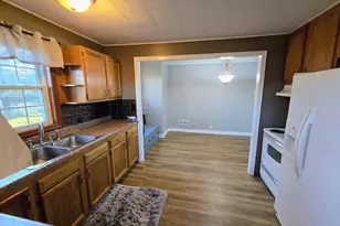 408 2nd St NE, Pipestone, MN 56164 - Photo 10