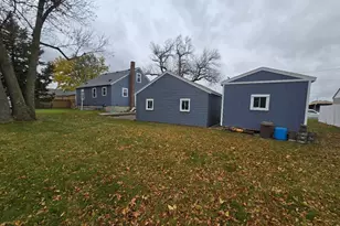 408 2nd St NE, Pipestone, MN 56164 - Photo 46