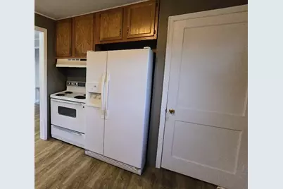 408 2nd Street NE, Pipestone, MN 56164 - Photo 6