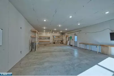 109 E Florida Avenue, Gilbert, MN 55741 - Photo 40