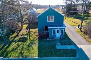 109 E Florida Ave, Gilbert, MN 55741 - Photo 6