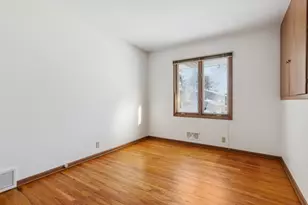 8108 W Franklin Ave, Saint Louis Park, MN 55426 - Photo 36