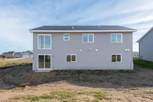 938 Prestwick Dr, Belle Plaine, MN 56011 - Photo 34