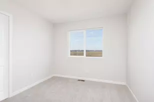 938 Prestwick Dr, Belle Plaine, MN 56011 - Photo 22