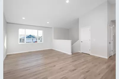 938 Prestwick Drive, Belle Plaine, MN 56011 - Photo 4