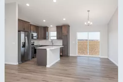 938 Prestwick Drive, Belle Plaine, MN 56011 - Photo 8