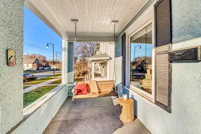 711 7th Avenue N, Fargo, ND 58102 - Photo 2