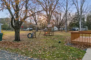 2307 12th Ave SW, Austin, MN 55912 - Photo 6