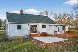 2307 12th Ave SW, Austin, MN 55912 - Photo 8