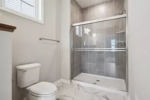 8204 Haywood Dr, Lino Lakes, MN 55014 - Photo 16