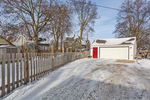 322 8th St NW, Faribault, MN 55021 - Photo 18