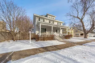 322 8th St NW, Faribault, MN 55021 - Photo 4