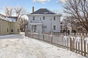 322 8th St NW, Faribault, MN 55021 - Photo 16