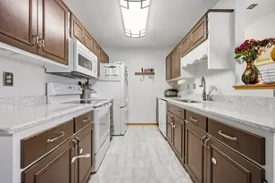 1523 28th Ave S, Fargo,  58103 - Photo 8