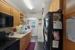 337 Elmwood Ave S, Fargo,  58103 - Photo 12