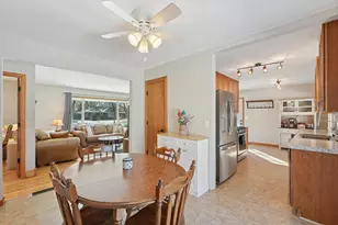 8546 Greenway Ave S, Cottage Grove, MN 55016 - Photo 12