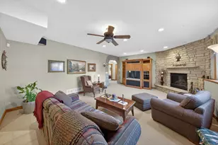 904 Bucknell Blvd SE, Stewartville, MN 55976 - Photo 30