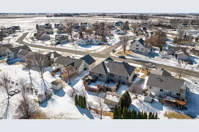 904 Bucknell Boulevard SE, Stewartville, MN 55976 - Photo 60