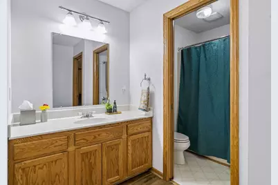 230 Plainview Drive, River Falls, WI 54022 - Photo 24