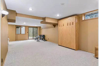 230 Plainview Drive, River Falls, WI 54022 - Photo 32