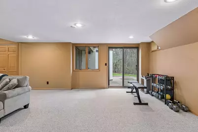 230 Plainview Drive, River Falls, WI 54022 - Photo 32