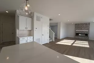 1070 Achilles Dr, Rosemount, MN 55068 - Photo 4