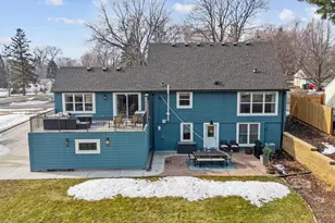 1108 Quebec Ave N, Golden Valley, MN 55427 - Photo 4