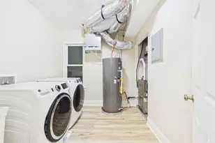 1933 Hillside Ave N, Minneapolis, MN 55411 - Photo 20