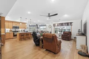 511 Southfork Cir SE, Hutchinson, MN 55350 - Photo 14