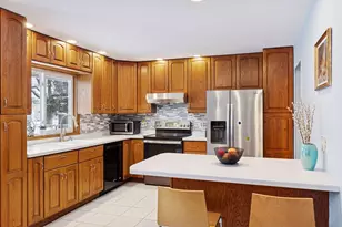 1297 Pinewood Dr, Woodbury, MN 55125 - Photo 16