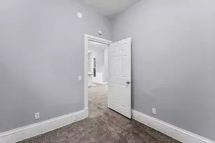 893 Hudson Rd, Saint Paul, MN 55106 - Photo 14
