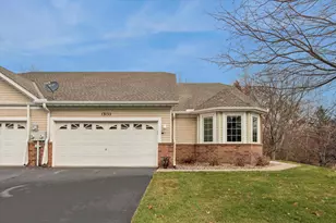 13135 Gamma Way, Apple Valley, MN 55124 - Photo 2