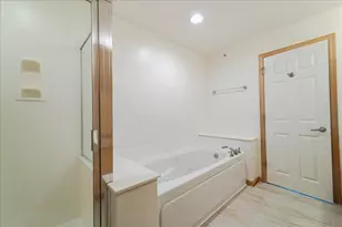 13888 52nd Ave N, Plymouth, MN 55446 - Photo 10