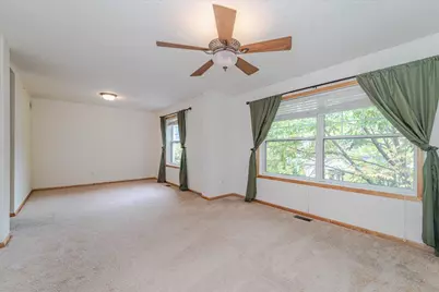 13888 52nd Avenue N, Plymouth, MN 55446 - Photo 8