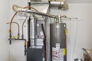 5929 Camden Ave N, Minneapolis, MN 55430 - Photo 22