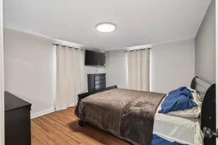 5929 Camden Ave N, Minneapolis, MN 55430 - Photo 14