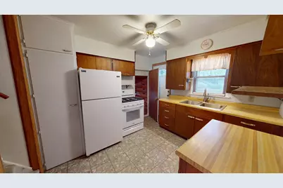 1425 Frank Avenue, Albert Lea, MN 56007 - Photo 6