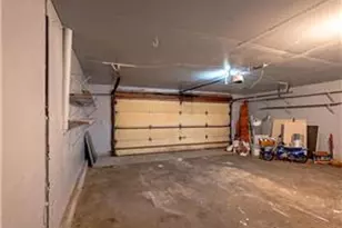 4819 Grenwich Way N, Oakdale, MN 55128 - Photo 6