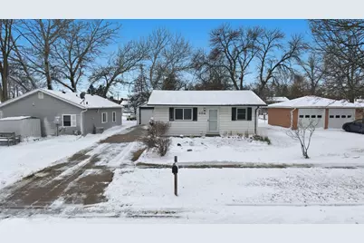 104 3rd Street NW, Dilworth, MN 56529 - Photo 2