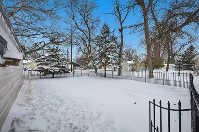 104 3rd Street NW, Dilworth, MN 56529 - Photo 4